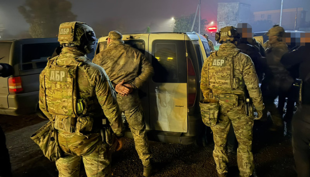 На Буковине пятерых чиновников ТЦК подозревают в похищении и пытках людей