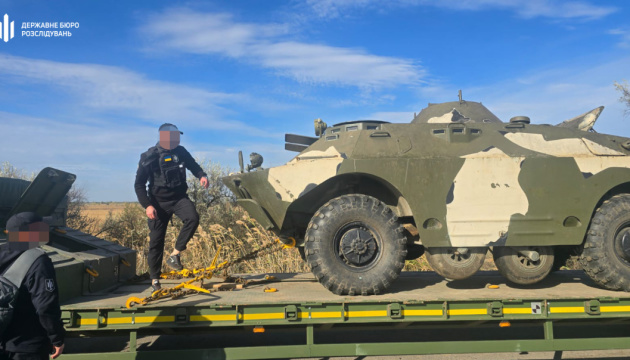 Экс-заместника командира бригады ВСУ подозревают в похищении бронемашины и 300 килограммов взрывчатки